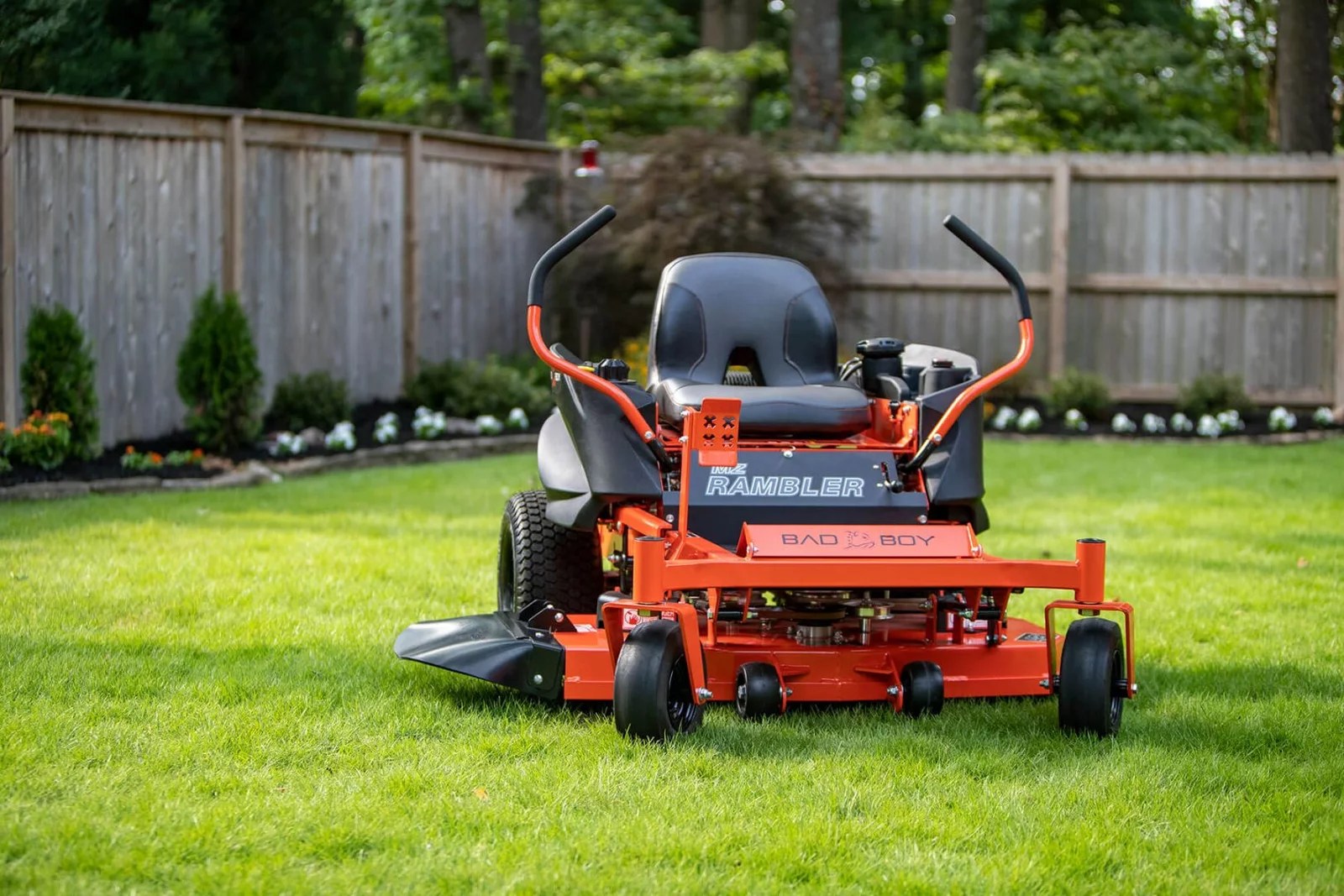Pillowle 2022 Bad Boy MZ Rambler zero-turn lawn mower with a 42-inch deck and Kohler engine, shown from the side.