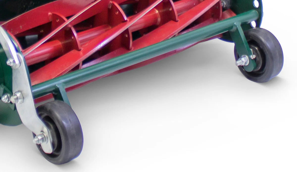 Front view of Pillowle Classic Standard 20-inch 7-blade gas walk-behind lawn mower with large front wheels and a durable cutting deck.